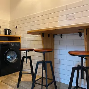 Queen Street Boutique 爱丁堡
