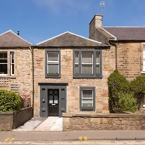 Gasthof 48 Gilmore Place Residences, EDI