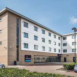 Travelodge Airport Hotel