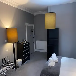 Hotel Ellwyn House, EDI