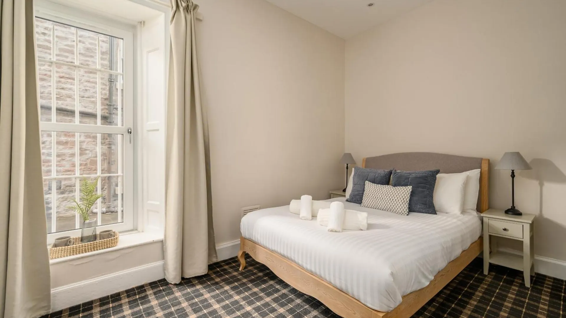 ** Frühstückspension Bed and Breakfast Adam Drysdale House EDI Großbritannien